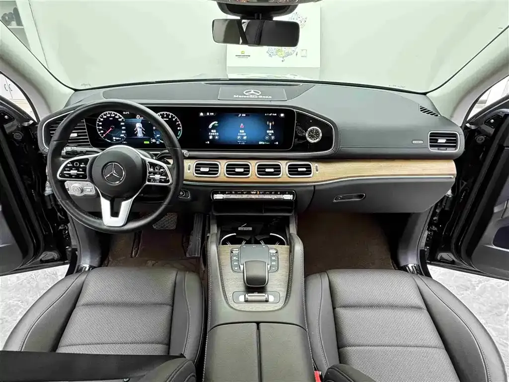 Mercedes-Benz GLE New Energy — фото 7