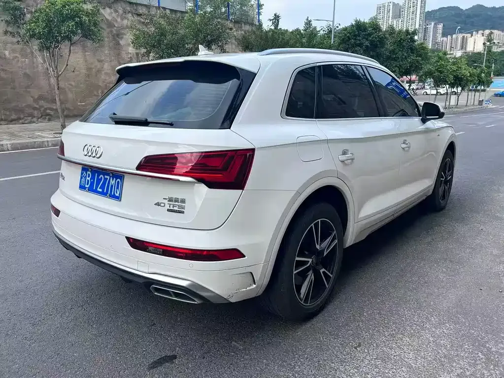 Audi Q5L — фото 4