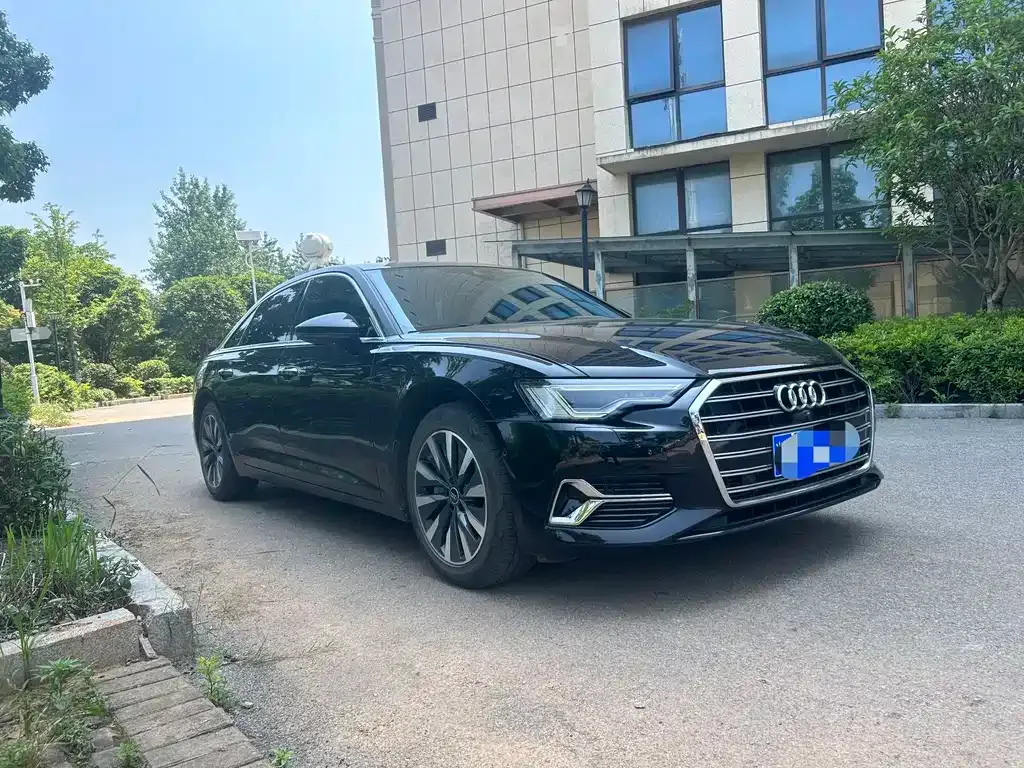 Audi A6L — фото 8