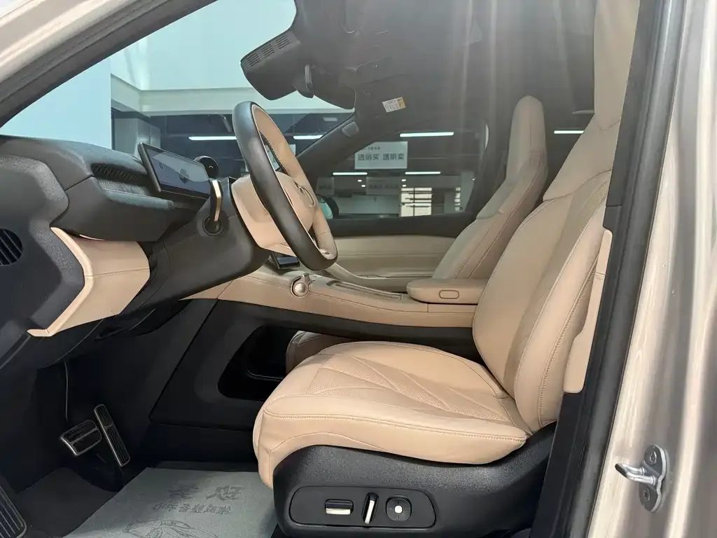 NIO EC7 — фото 9
