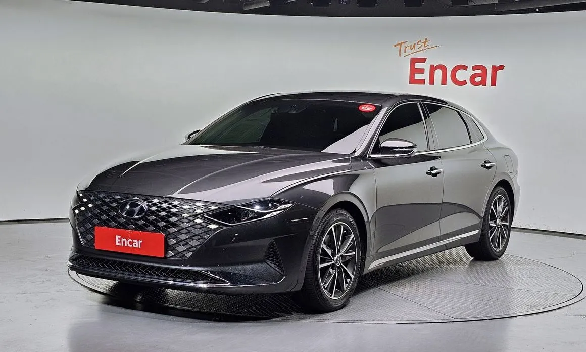 Hyundai Grandeur — фото 1