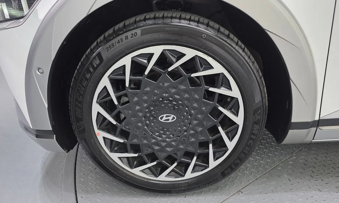 Hyundai Ioniq5 — фото 10