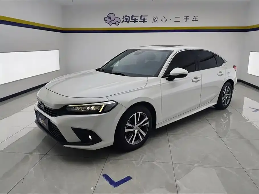 Honda Civic — фото 1