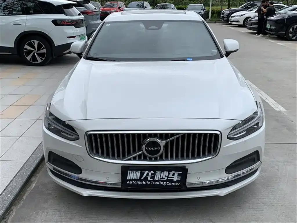 Volvo S90 — фото 5