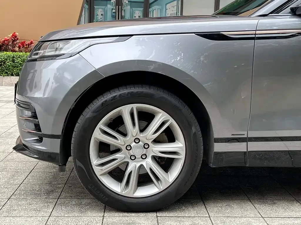 Land Rover Velar — фото 3