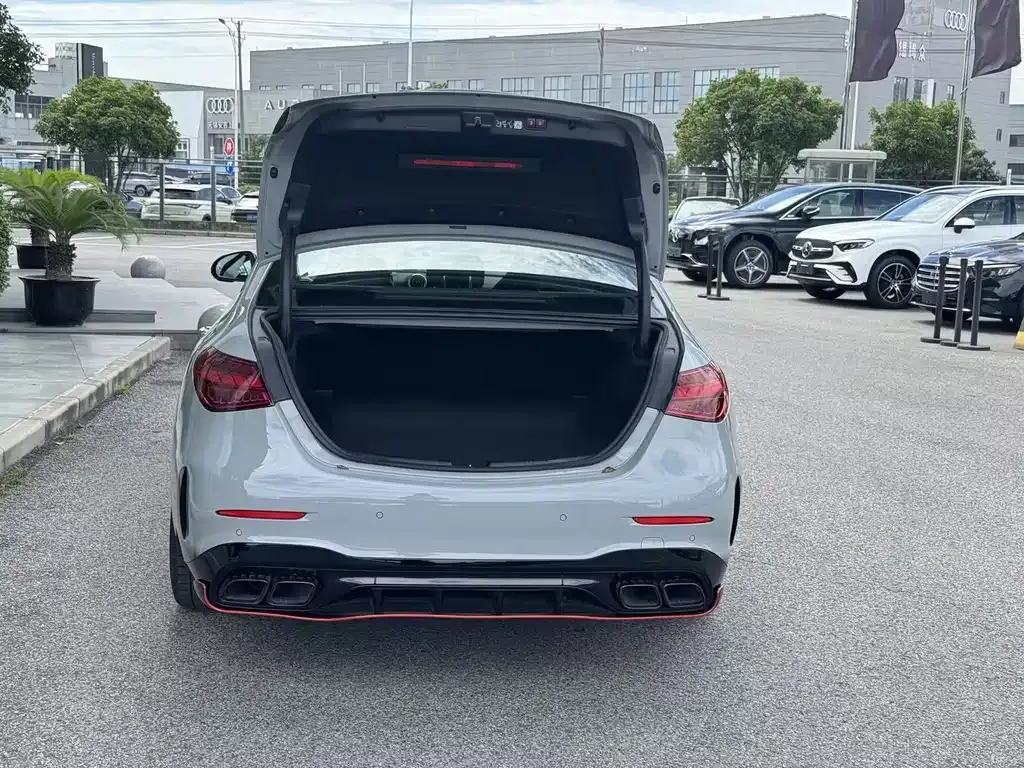 Mercedes-Benz C-Class AMG New Energy — фото 7