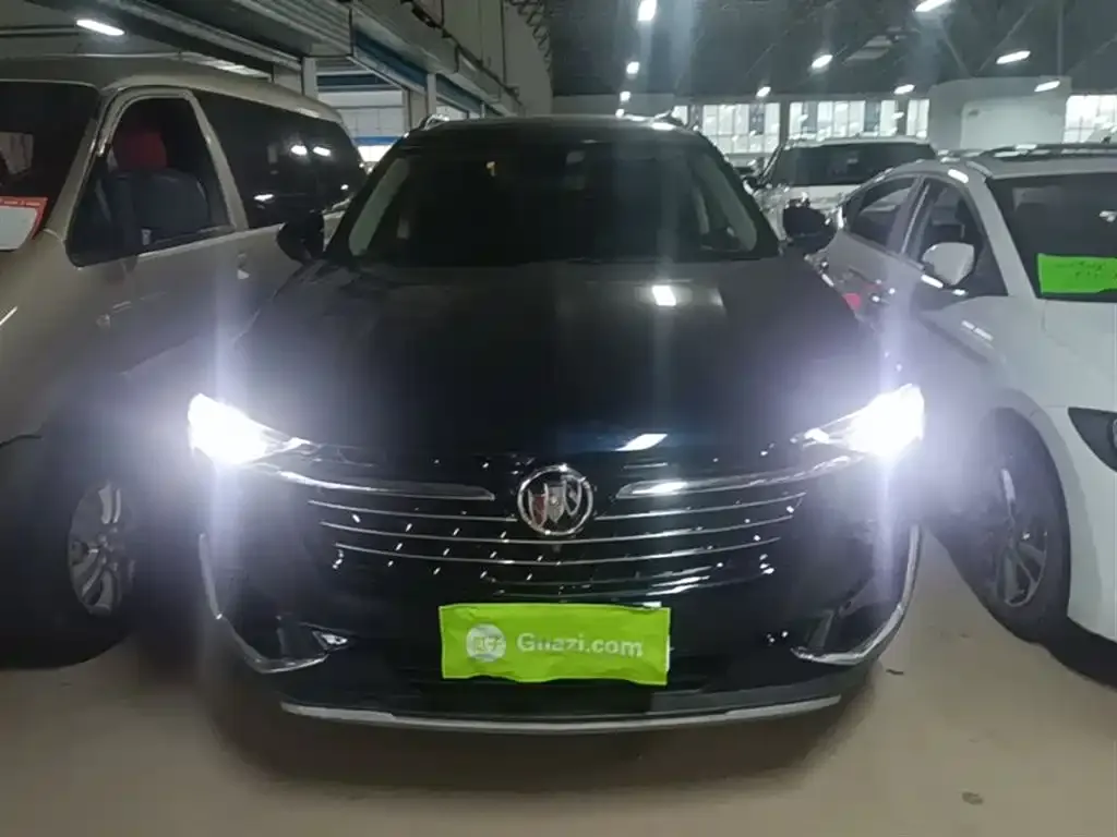 Buick Envision Plus — фото 10