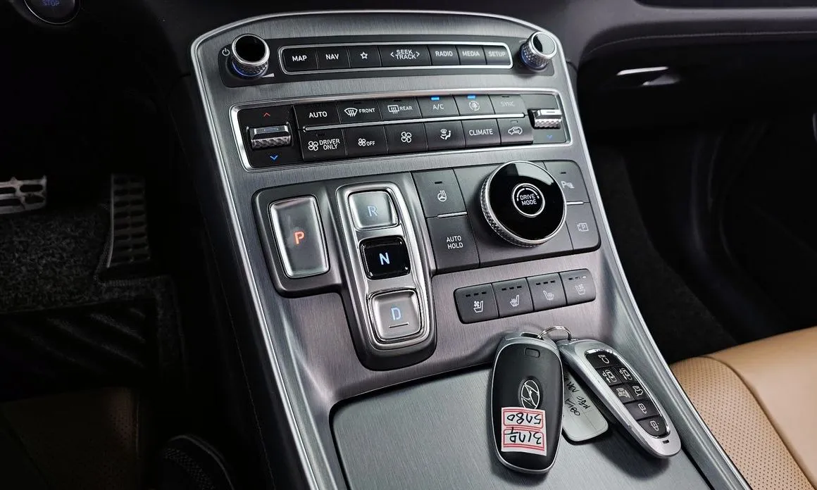 Hyundai Santafe — фото 6