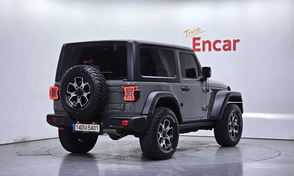 Jeep Wrangler — фото 2