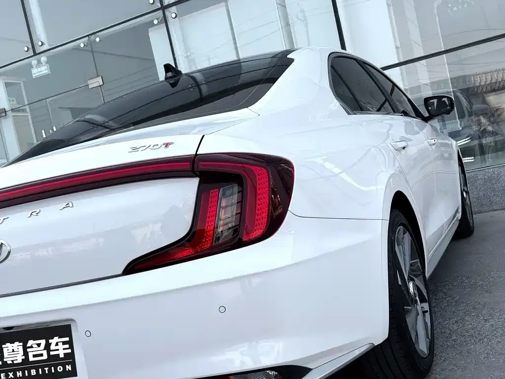 Hyundai Mistra — фото 3