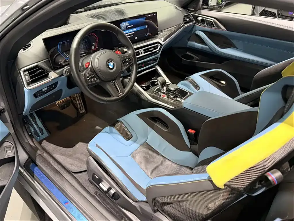 BMW M4 — фото 4
