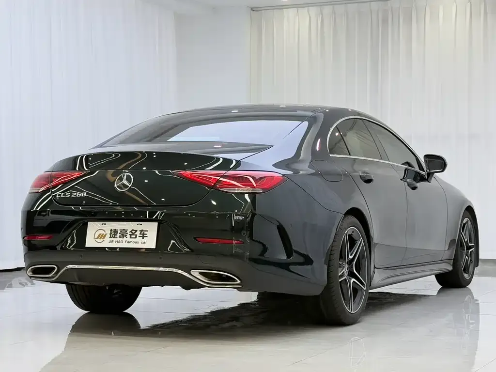 Mercedes-Benz CLS — фото 4
