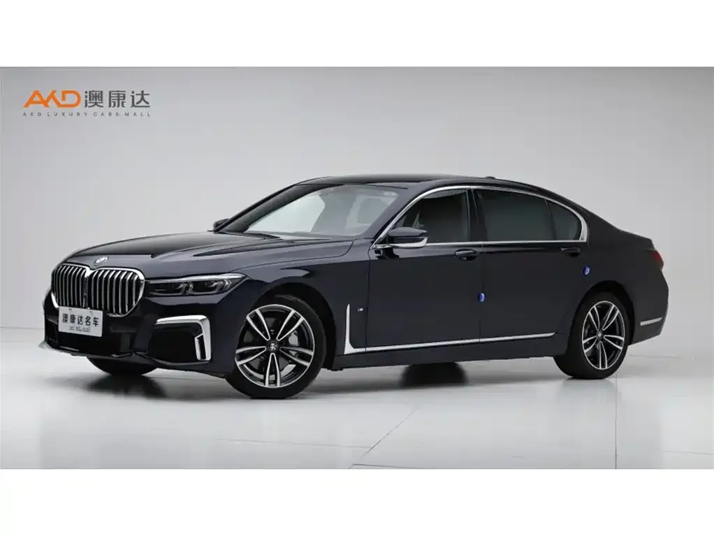 BMW 7 Series — фото 1