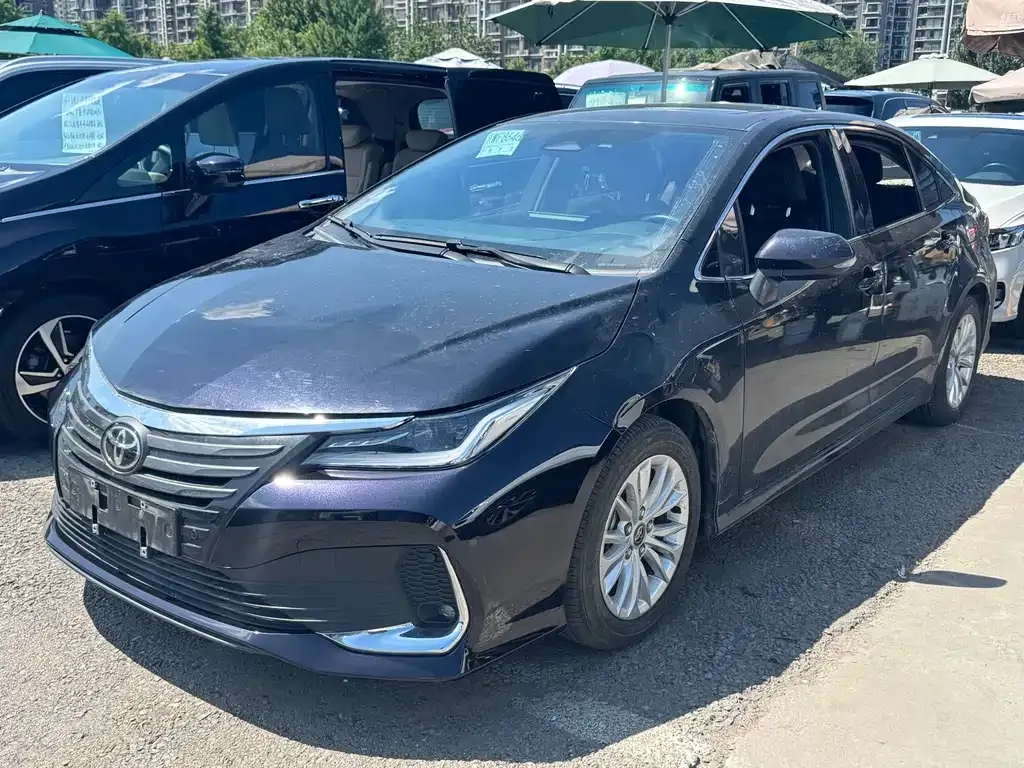 Toyota Allion — фото 1