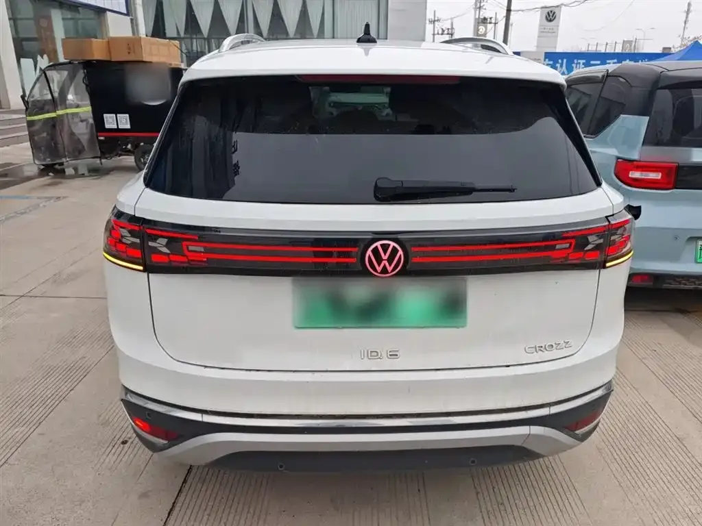 Volkswagen ID.6 Crozz — фото 4