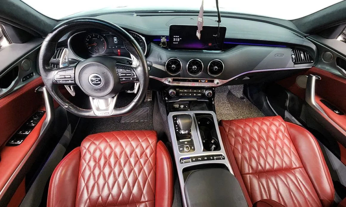 Kia Stinger — фото 10