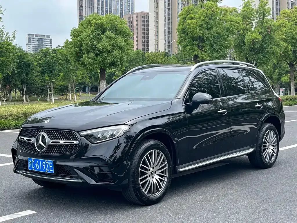 Mercedes-Benz GLC — фото 1
