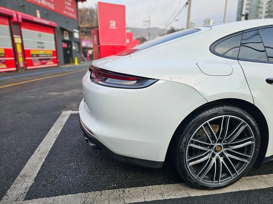 Porsche Panamera — фото 3