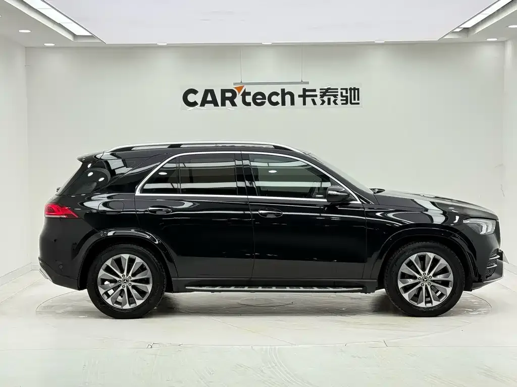 Mercedes-Benz GLE (Import) — фото 8