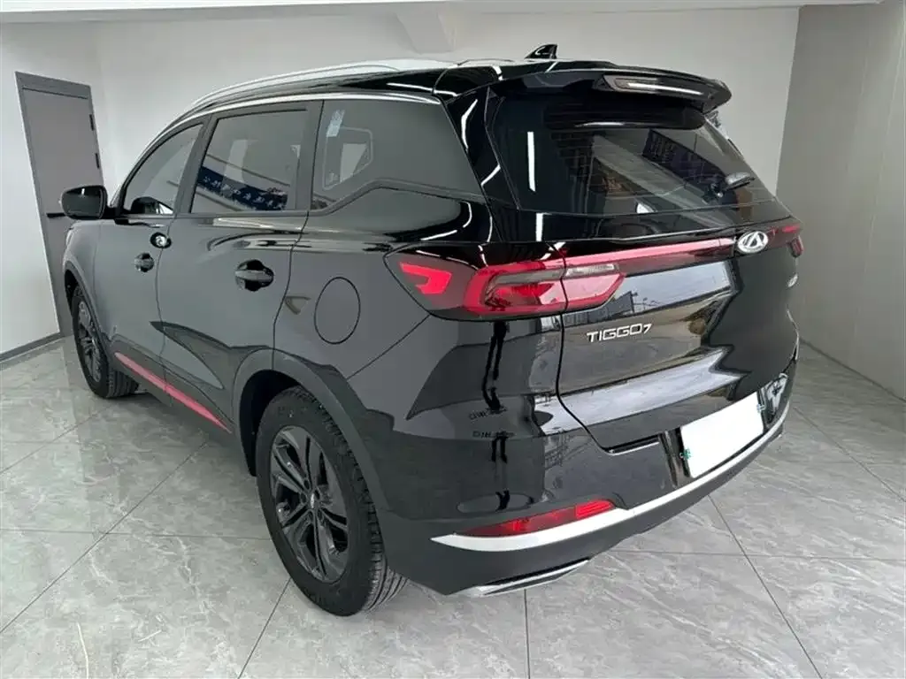 Chery Tiggo 7 — фото 9