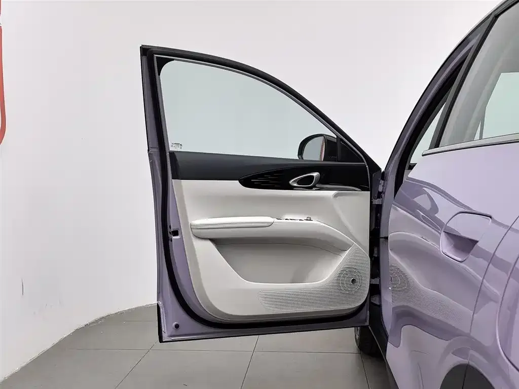 Geely Starburst — фото 9