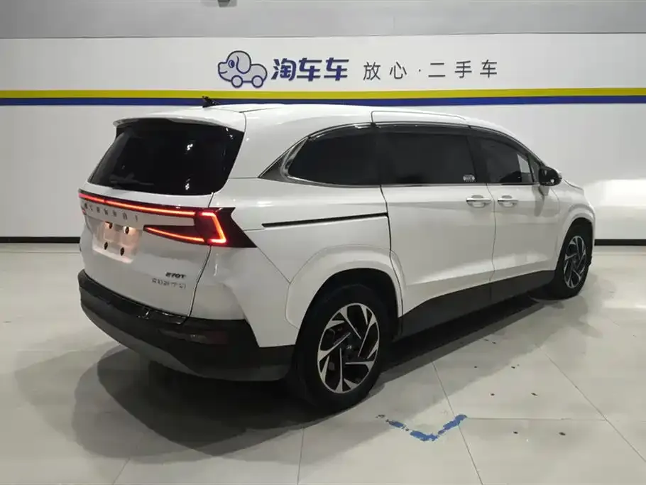 Hyundai Custo — фото 8