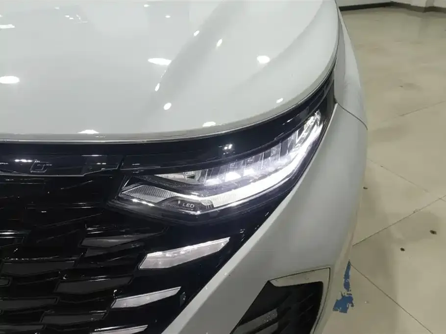 Hyundai Custo — фото 10
