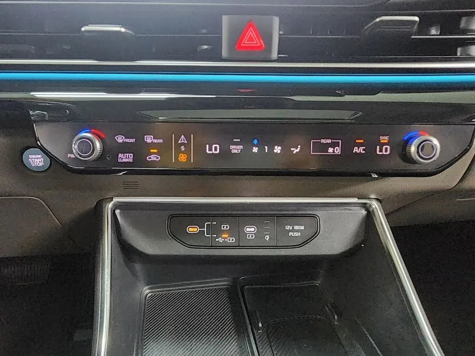 Kia Carnival — фото 6