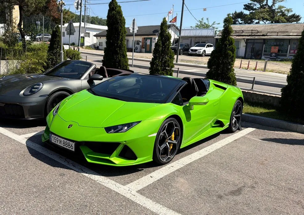 Lamborghini Huracan — фото 1