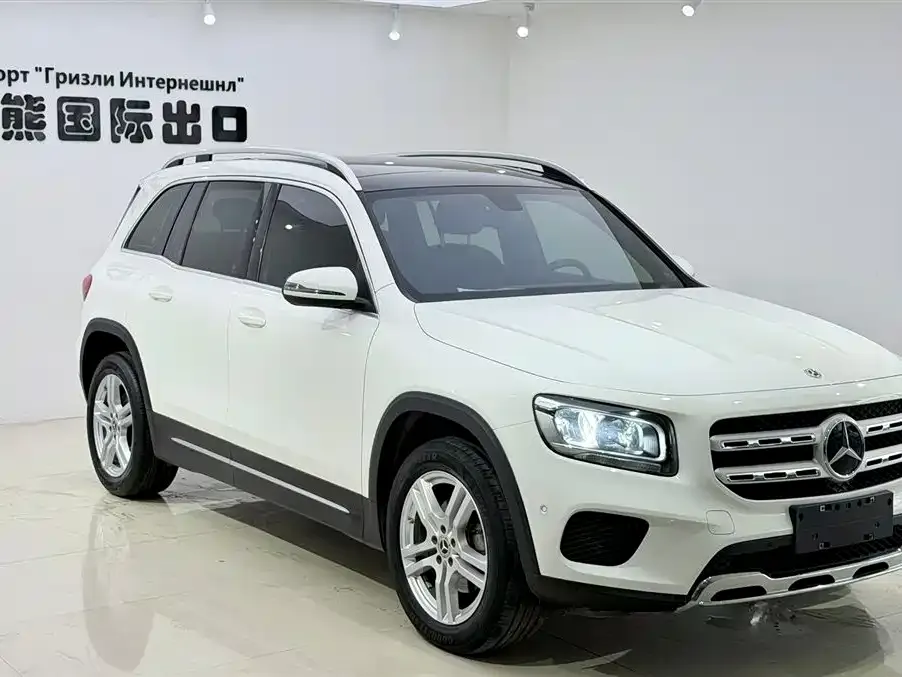 Mercedes-Benz GLB — фото 9