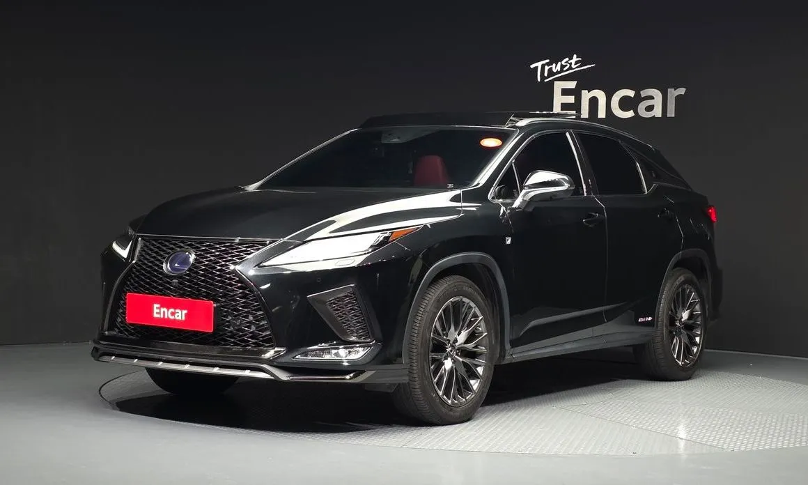 Lexus RX — фото 1