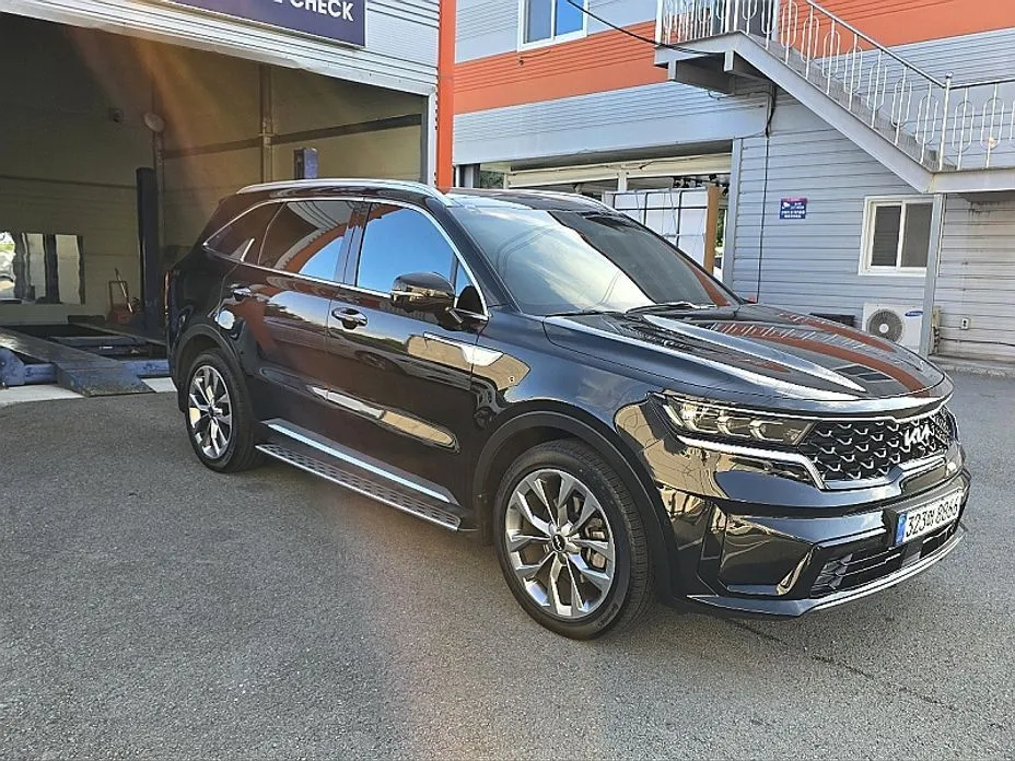 Kia Sorento — фото 7