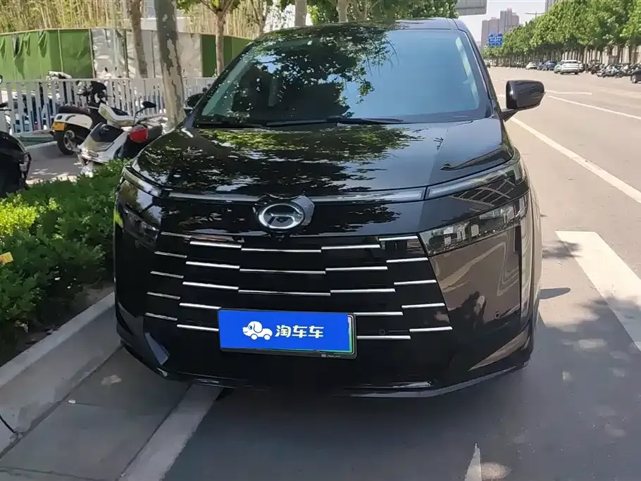 GAC Motor 传祺E8 PHEV — фото 10
