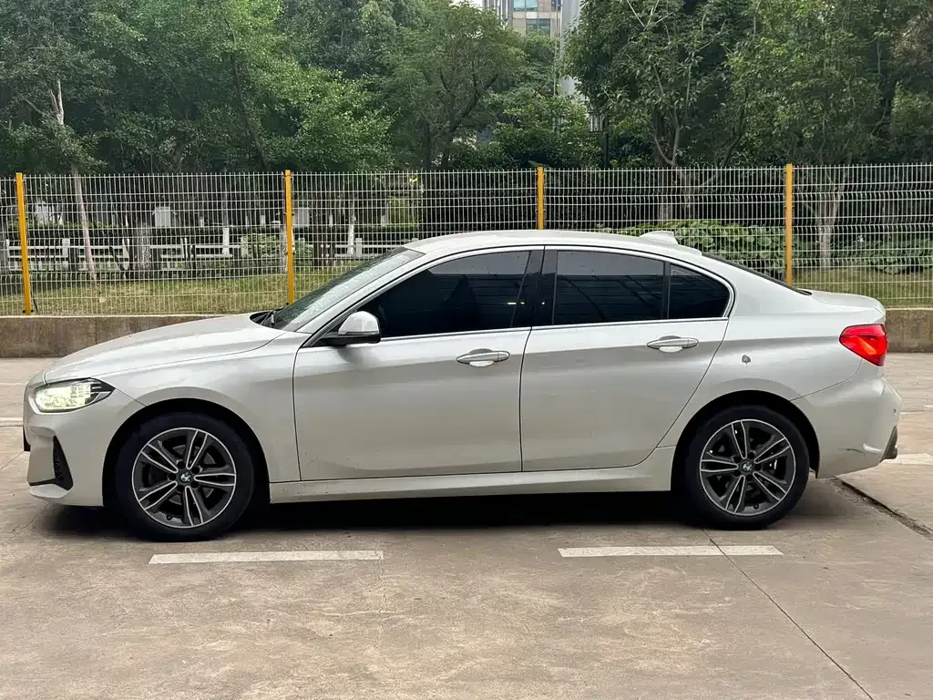 BMW 1 Series — фото 10