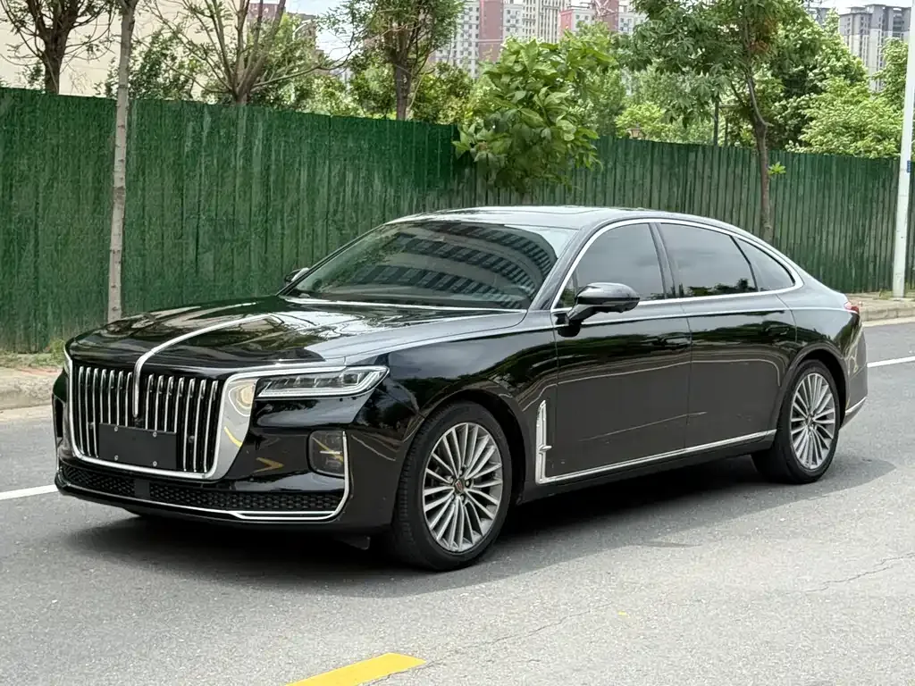 Hongqi H9 — фото 1