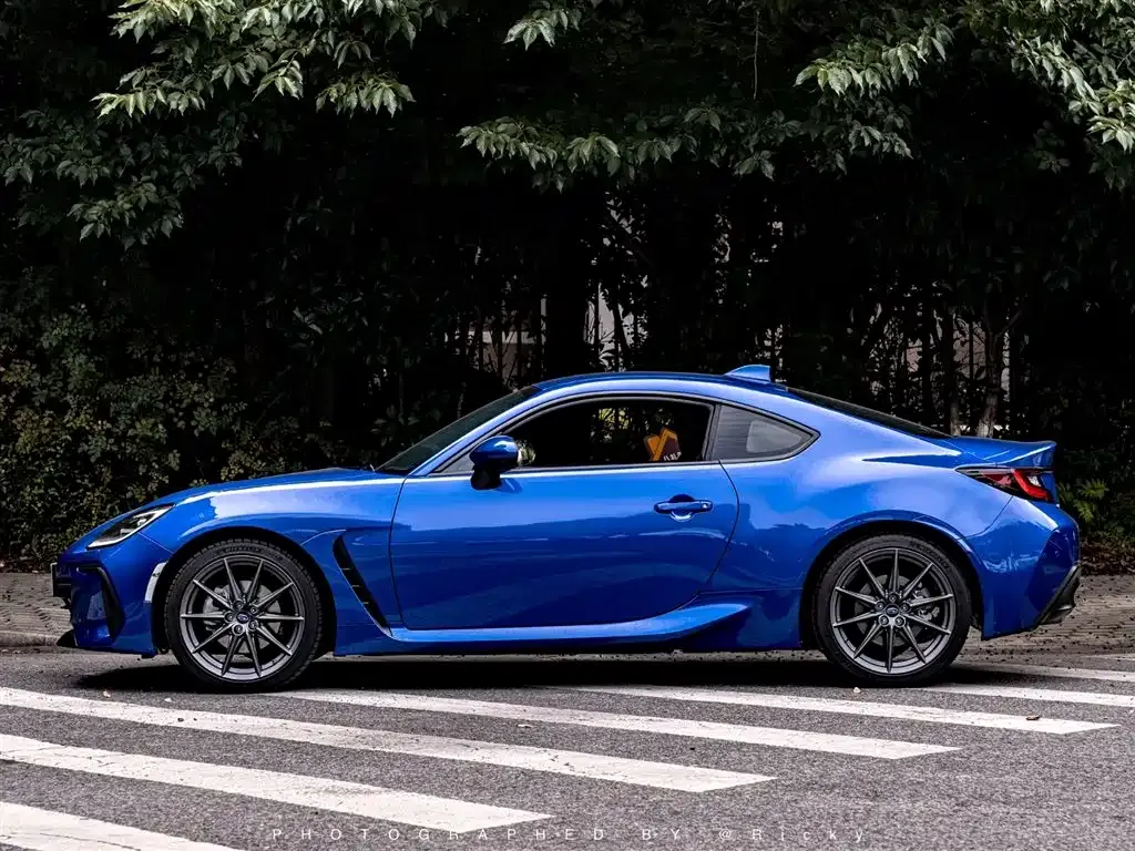 Subaru BRZ — фото 5
