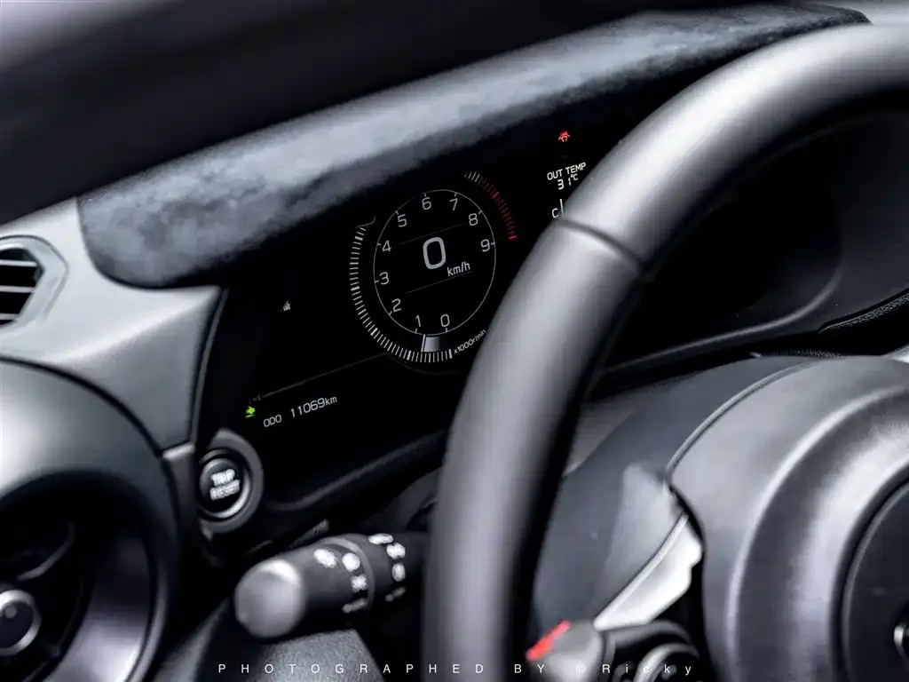 Subaru BRZ — фото 2