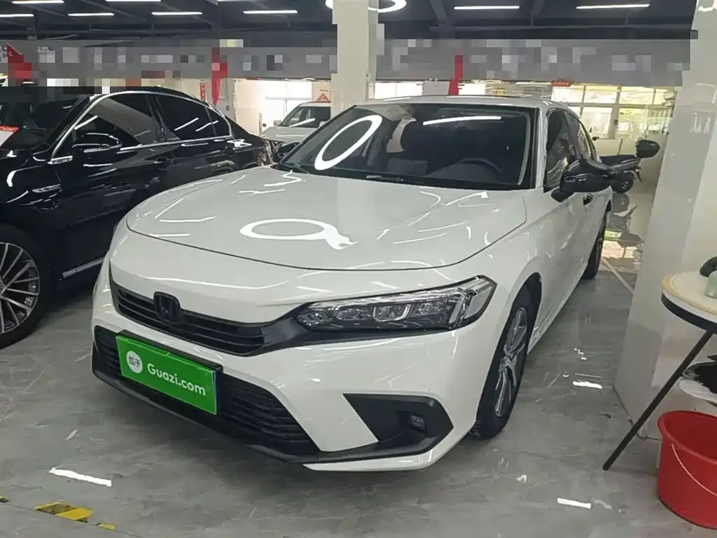 Honda Civic — фото 1