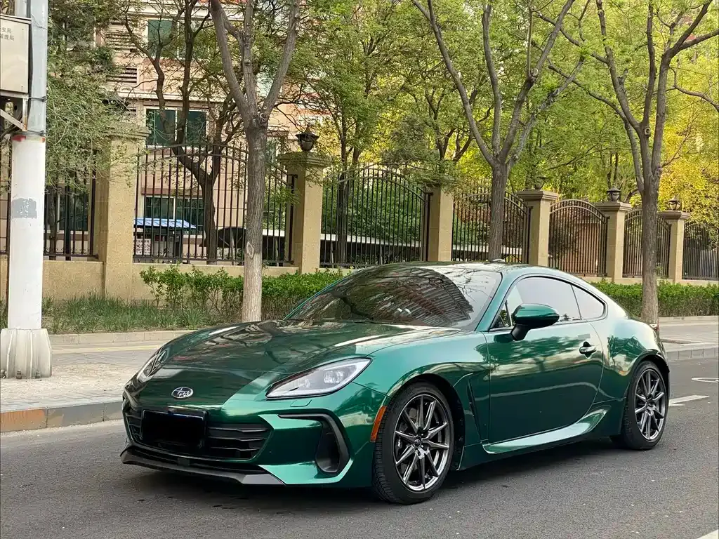 Subaru BRZ — фото 1