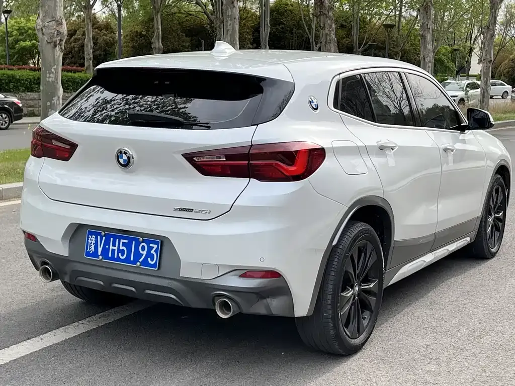 BMW X2 — фото 3