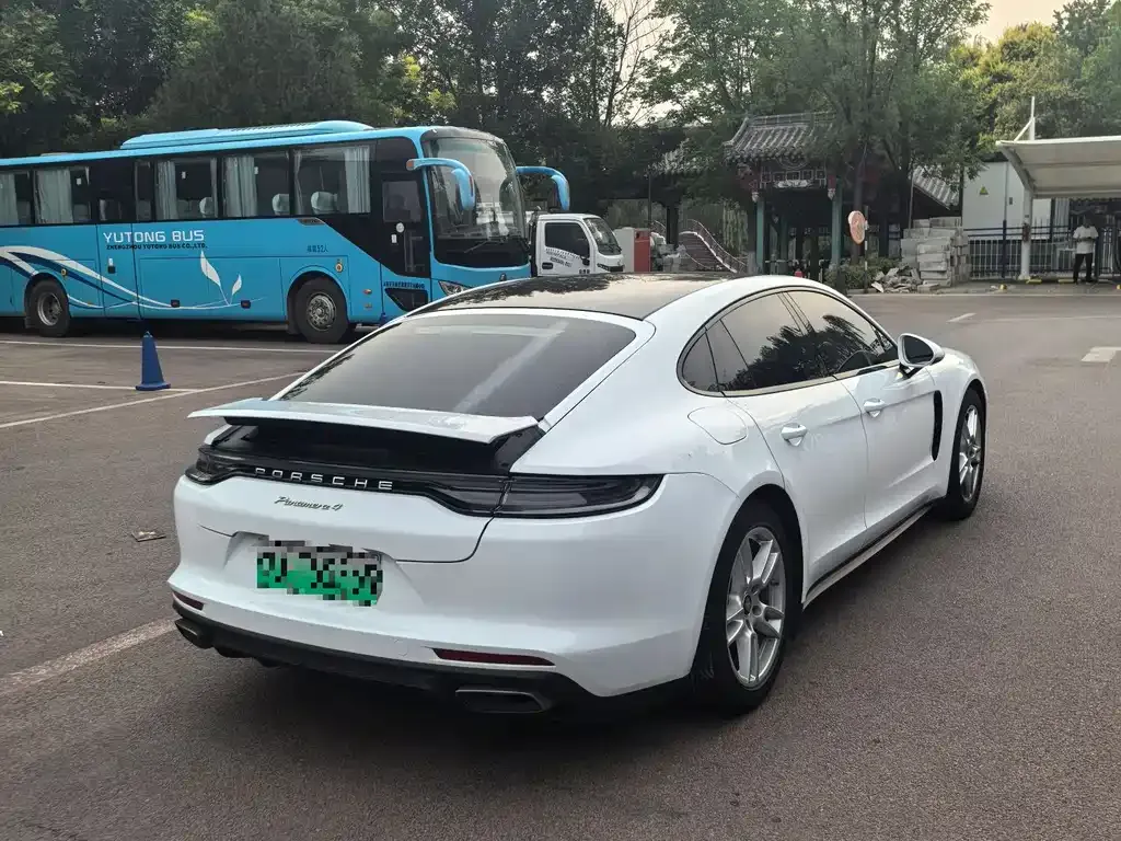 Porsche Panamera Hybrid — фото 7