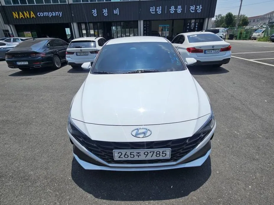 Hyundai AVANTE — фото 5