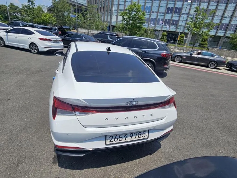 Hyundai AVANTE — фото 7