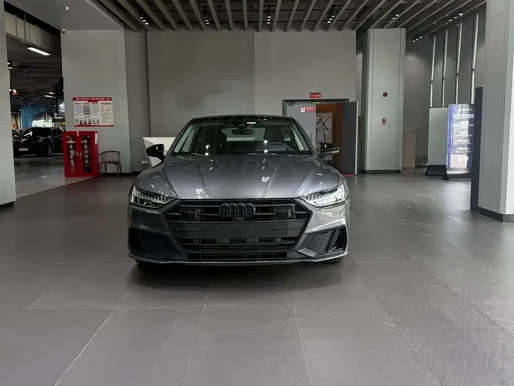 Audi A7 — фото 2