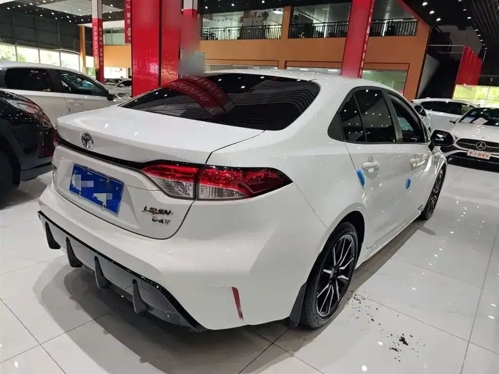 Toyota Levin — фото 10