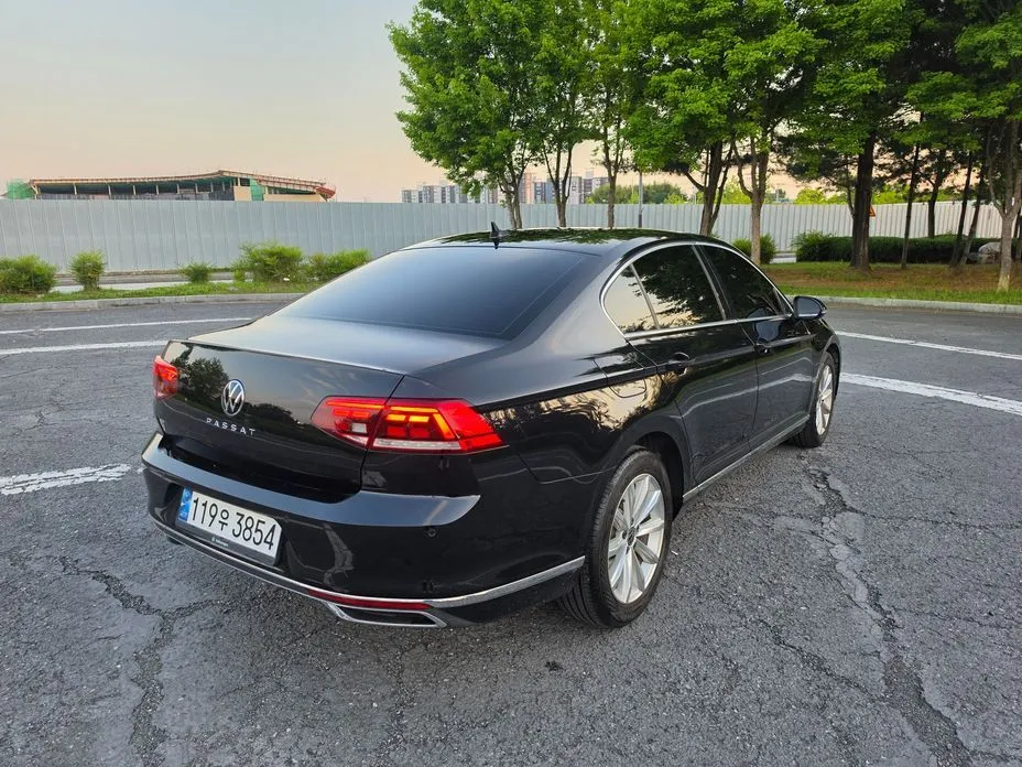 Volkswagen Passat — фото 6