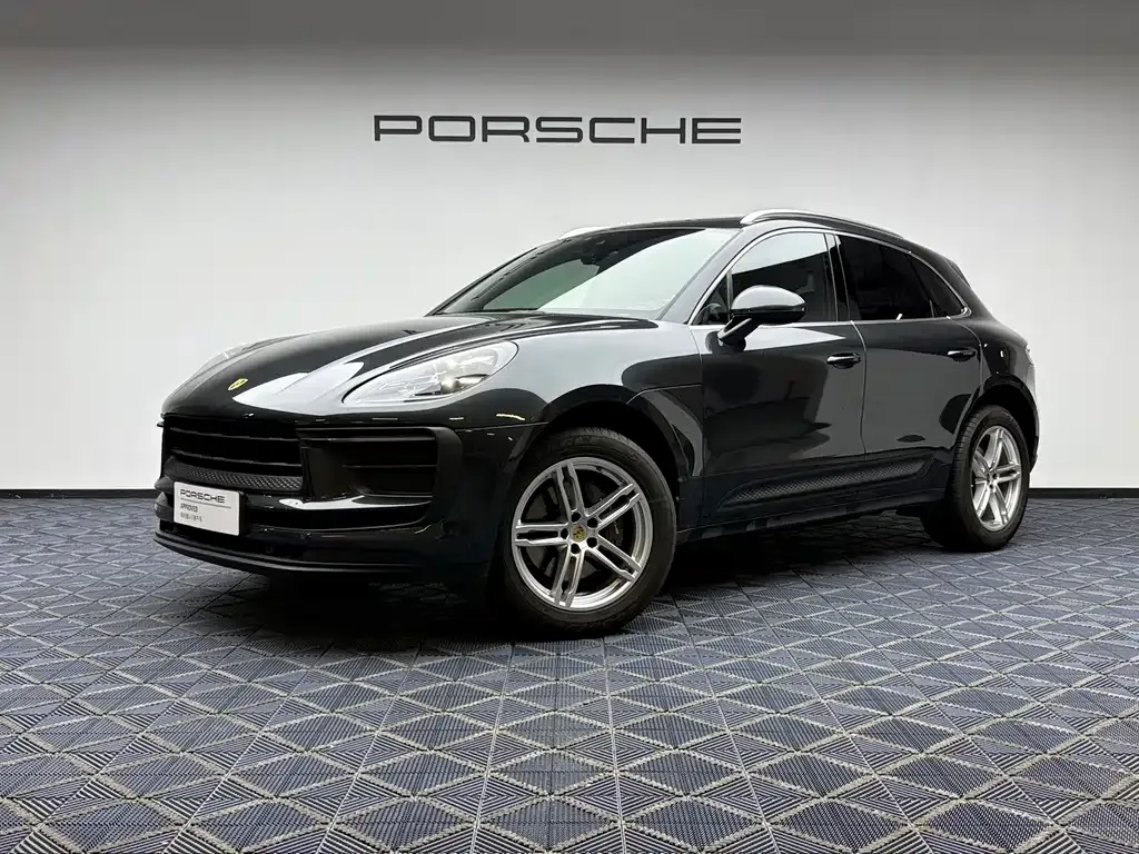 Porsche Macan — фото 1