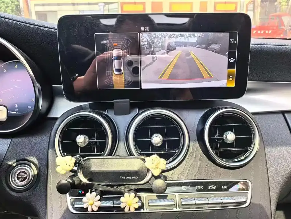 Mercedes-Benz C-Class — фото 10