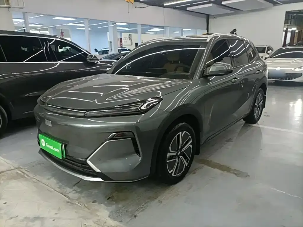 Geely Galaxy Xingjian 7 — фото 3