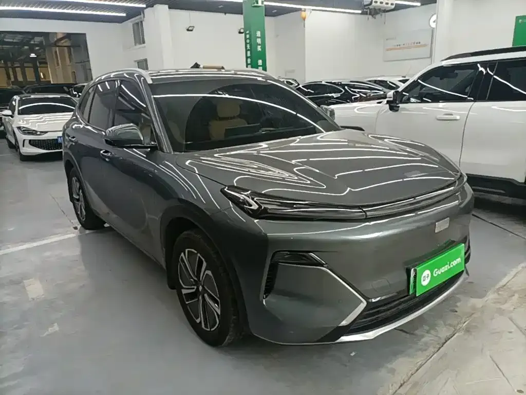 Geely Galaxy Xingjian 7 — фото 4